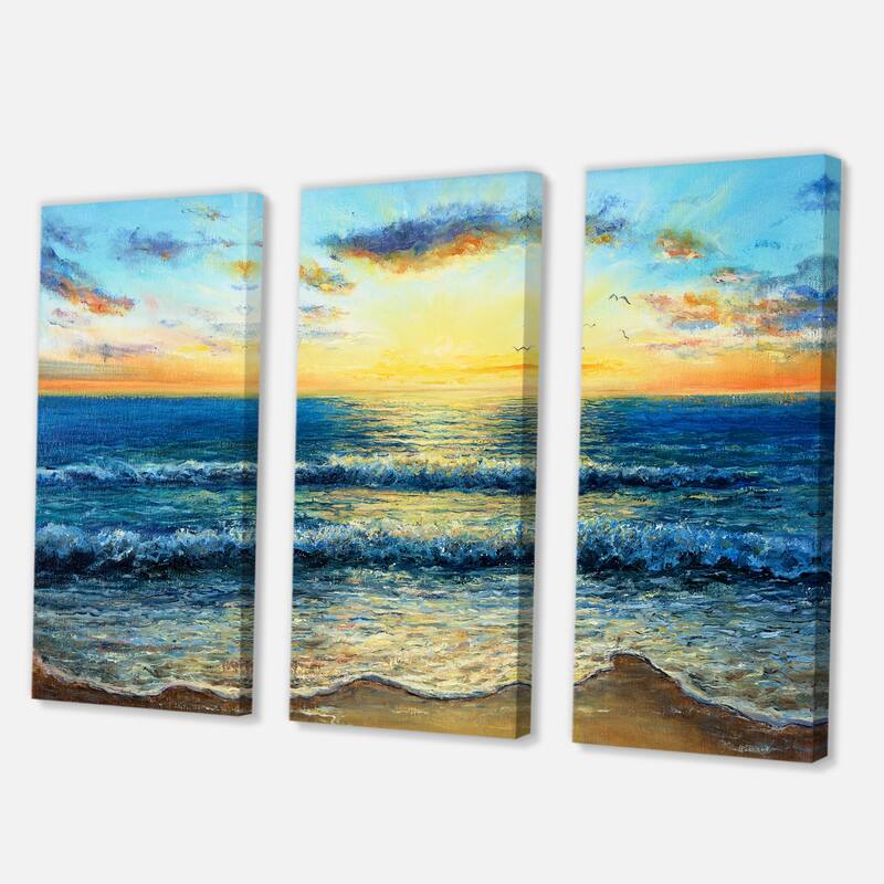Designart "Morning Light On The Ocean Waves I" Nautical & Coastal Canvas Wall Art Print