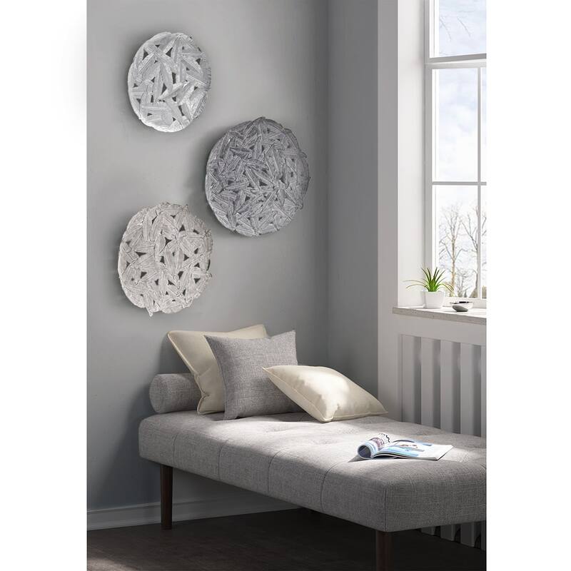 Madison Park Rosalie Textured Feather 3-piece Metal Disc Wall Decor Set