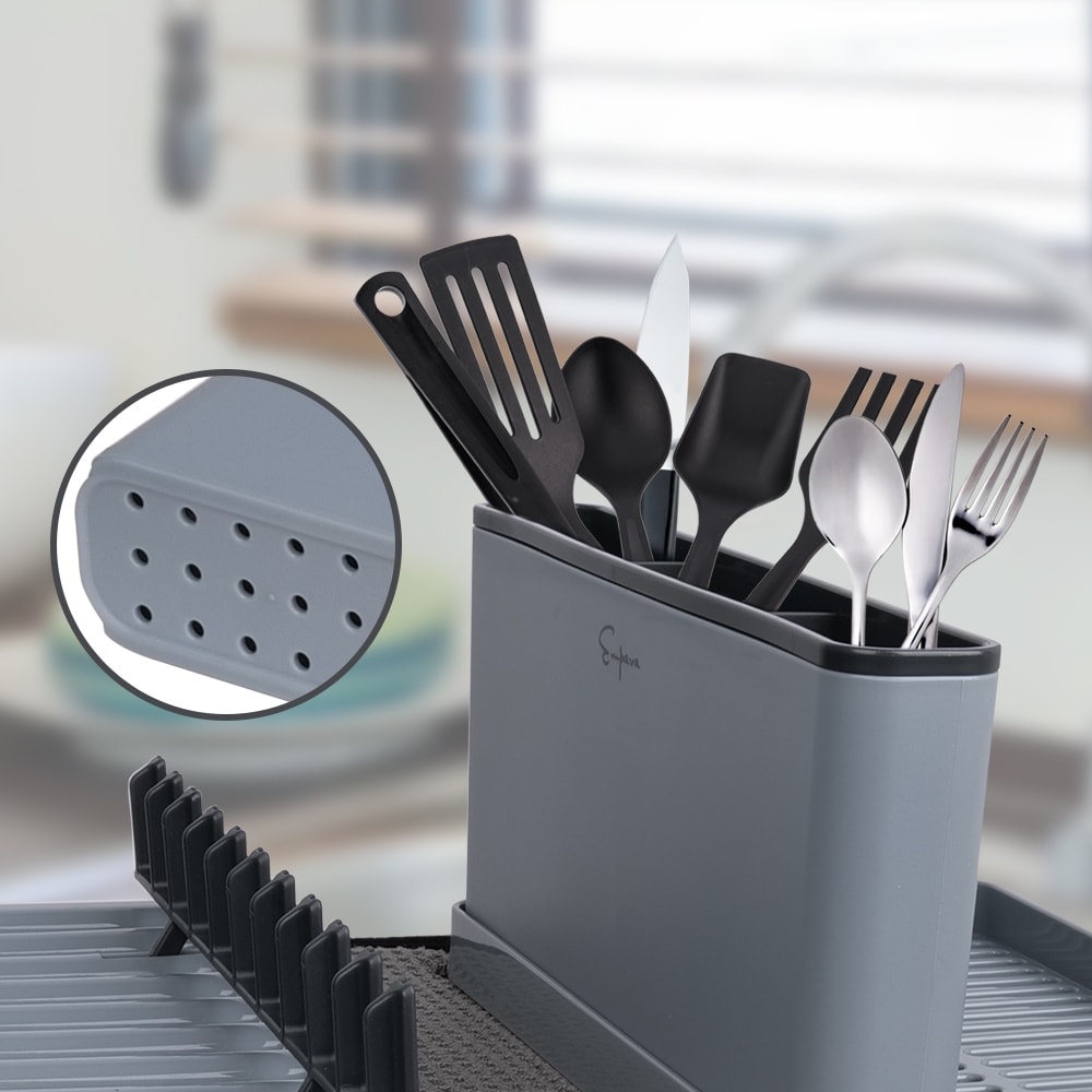 https://ak1.ostkcdn.com/images/products/is/images/direct/ca9c1e00f300b0d00331bdb1fc539e57cc756d34/Outdoor-Camping-Gear-Countertop-Dish-Rack-Set-with-Sponge-Drying-Mat.jpg