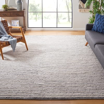 SAFAVIEH Handmade Natura Courtney Wool Rug