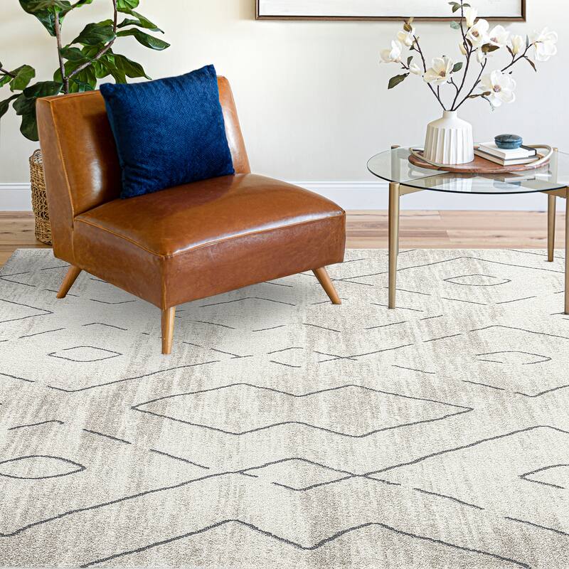 Mayson Mid-Century Modern Diamond Indoor Area Rug - 5'3'' x 7'3'' - Cream/Gray