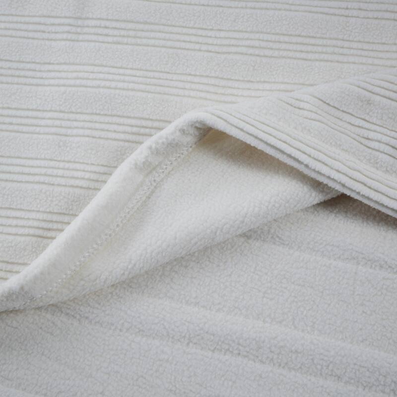 Serta Travis Heated Tri-Rib Microfleece Blanket