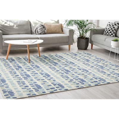 EXQUISITE RUGS Colorplay Hand-tufted New Zealand Wool Navy/Beige Area Rug.
