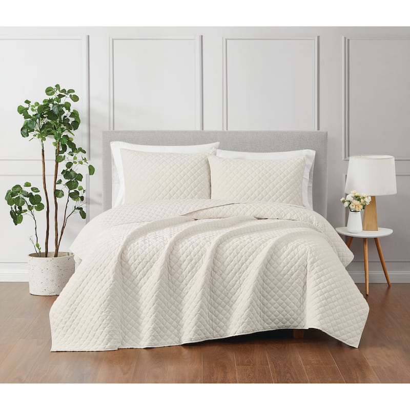 Royal Velvet Diamond Velvet Quilt Set - Ivory - Full - Queen