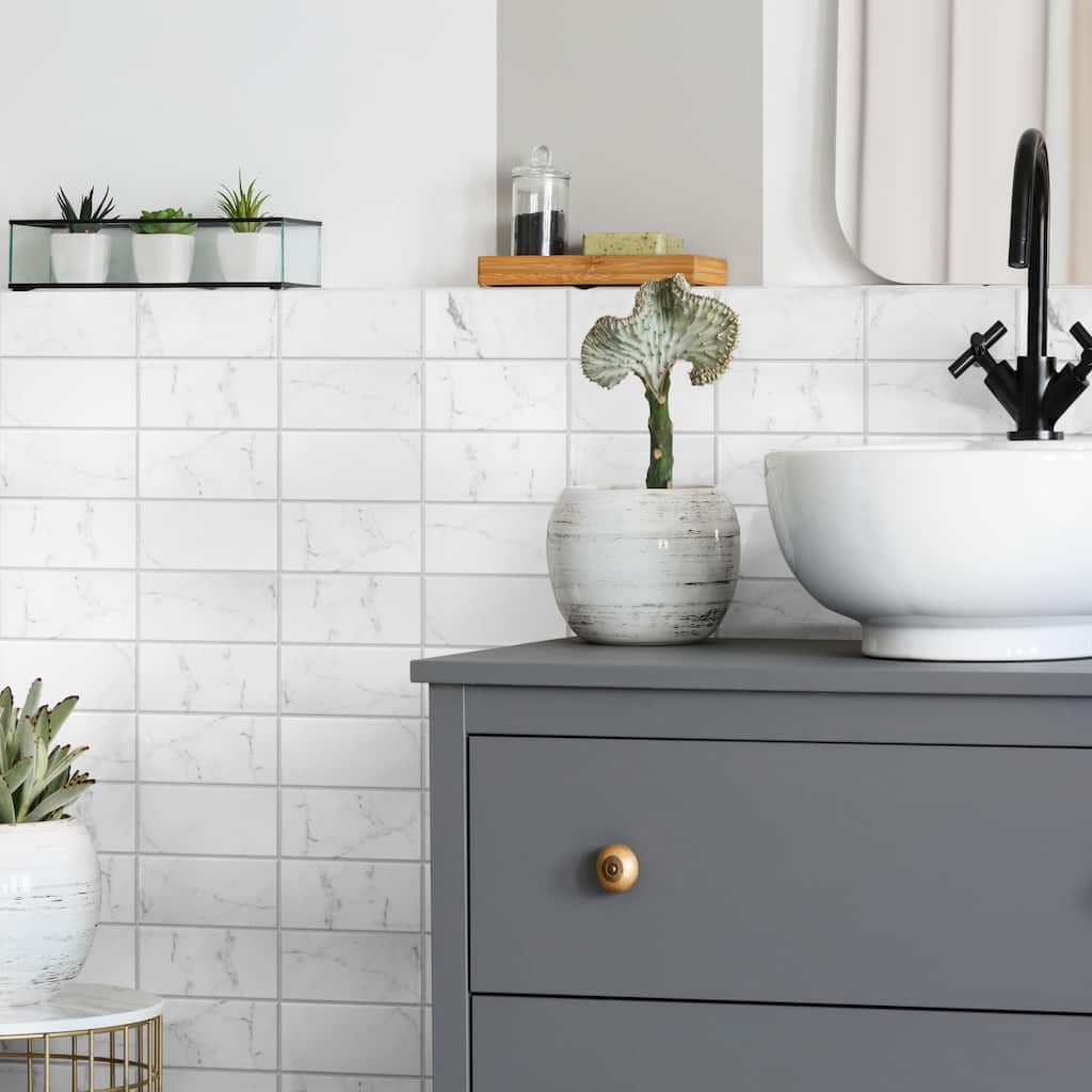 Merola Tile Classico Carrara Matte Bullnose 3" x 6" Ceramic Wall Trim - (1 Tile)