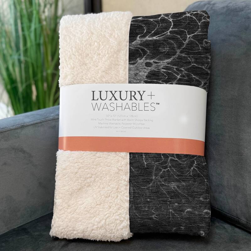 Premium Machine Washable Modern Floral Sherpa Throw Blanket