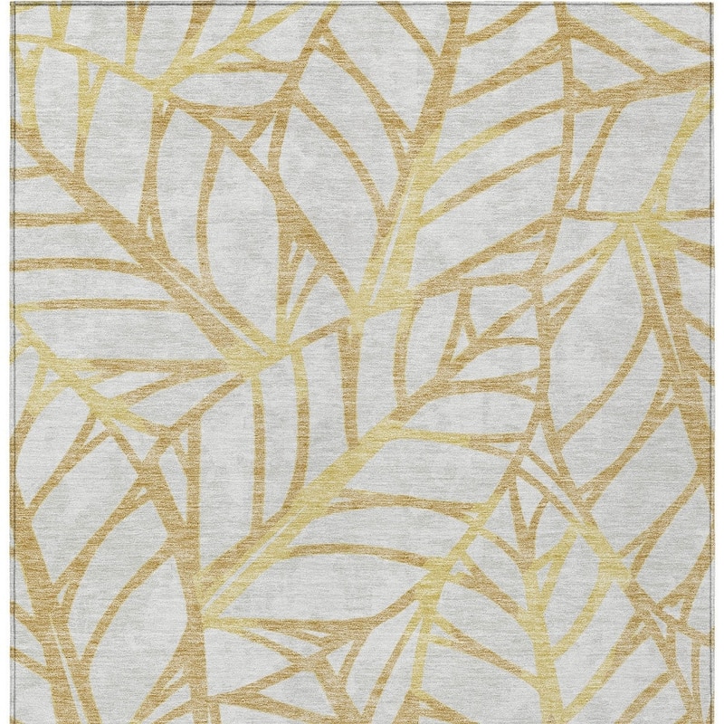 HomeRoots Floral Transitional Rectangle Outdoor Rug
