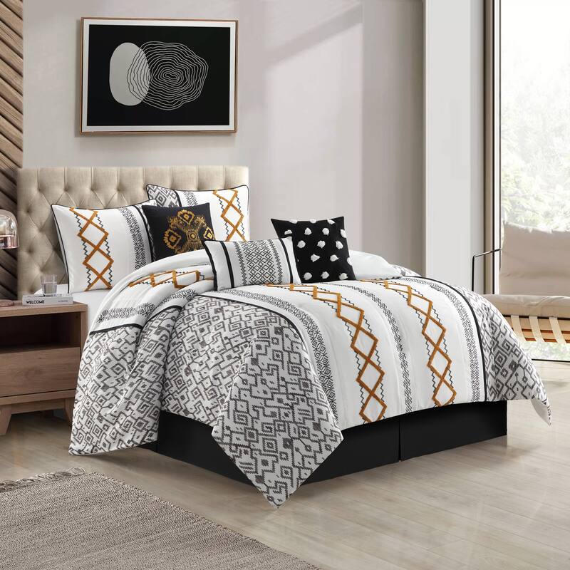 Nanshing Trina Embroidered 7-Piece Comforter Set