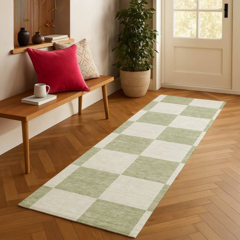 Machine Washable Indoor/ Outdoor Modern Checker Chantille Rug