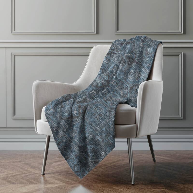 Premium Machine Washable Traditional Persian Sherpa Throw Blanket - Navy - 4'2" x 5'10"