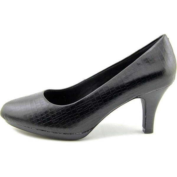 clarks tempt appeal pump
