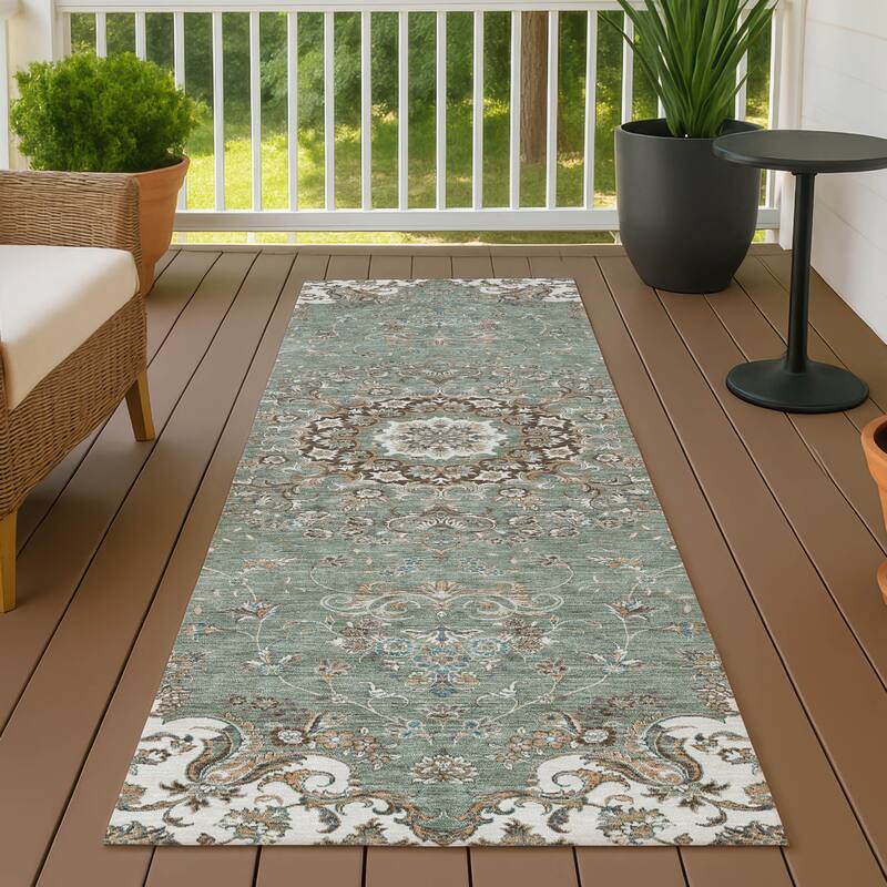 Machine Washable Indoor/ Outdoor Traditional Niko Chantille Rug - Sage - 2'3" x 7'6"