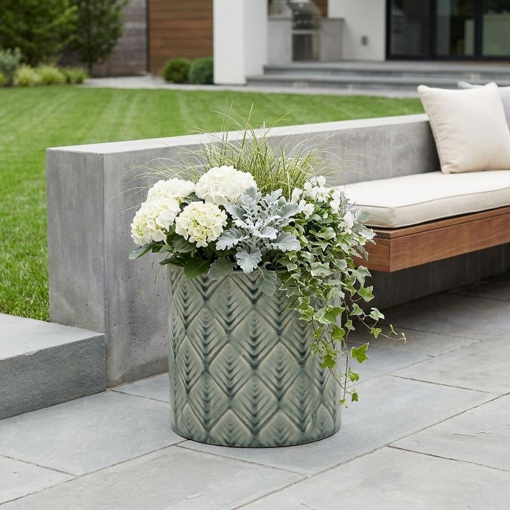 HomeRoots 6" Green Geometric Ceramic Indoor Outdoor Round Pot Planter