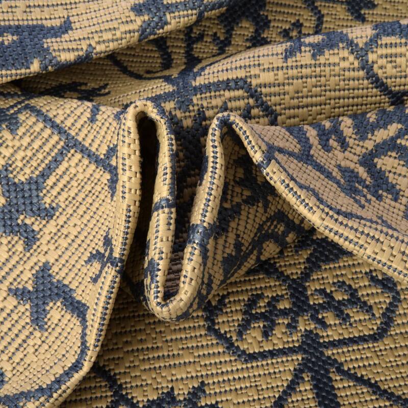 Outdoor Turgh Collection Area Rug