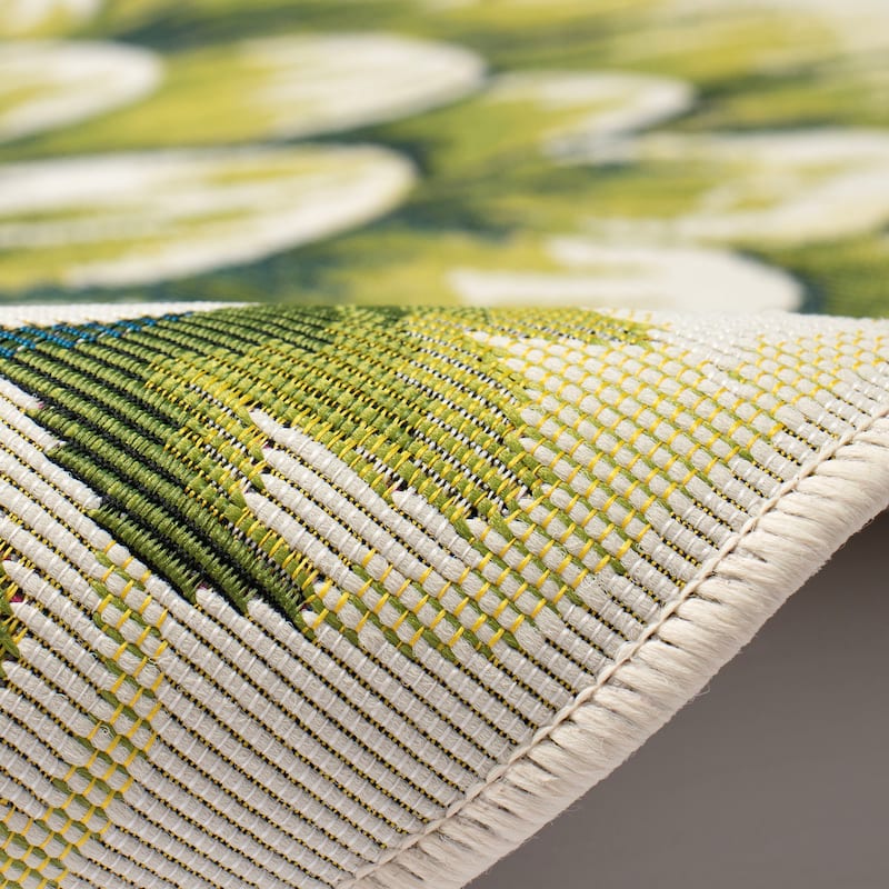 Liora Manne Esencia Mum Indoor/Outdoor Mat Green 3'3"x3'3"