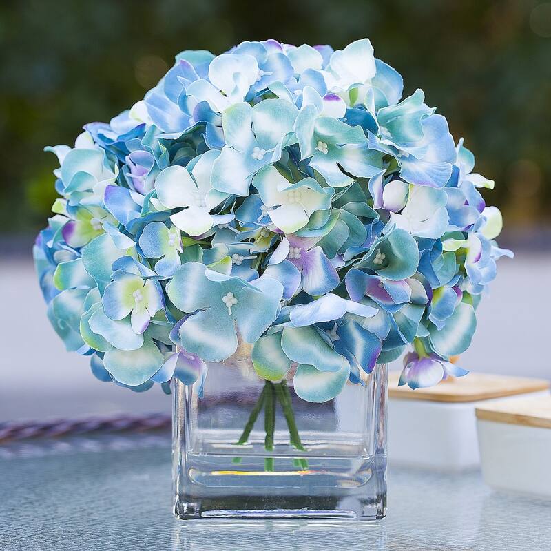 Enova Home Artificial Silk Hydrangea Fake Flowers Arrangement in Cube Glass Vase with Faux Water for Home Office Decoration