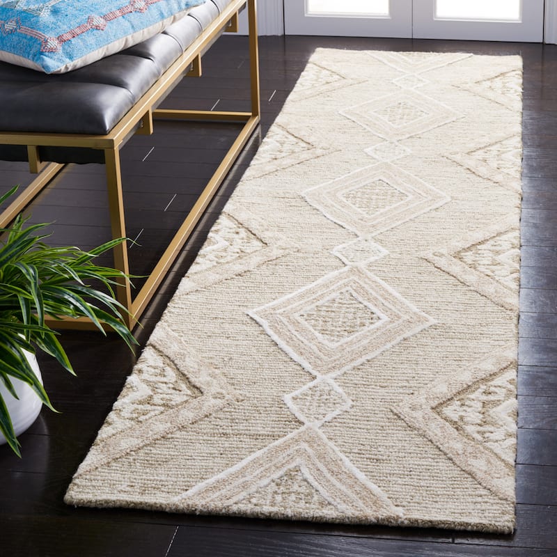 SAFAVIEH Handmade Casablanca Shag April Wool Rug - 2'3" x 8' Runner - Gold/Sage