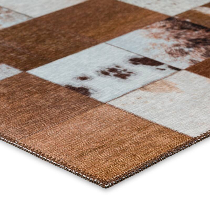 Indoor/ Outdoor Laredo Faux Hide Square Patchwork Washable Area Rug