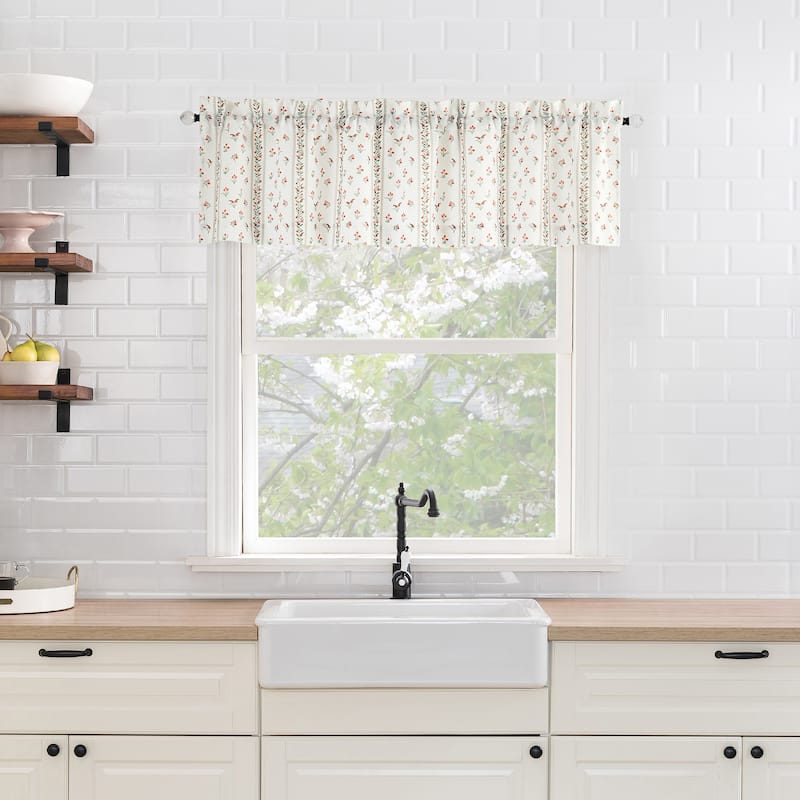 No. 918 Riverwood 2-piece Floral Stripe Semi-Sheer Rod Pocket Kitchen Curtain Tier Pair