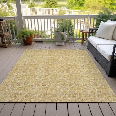 Machine Washable Indoor/ Outdoor Chantille Floral Farmhouse Rug