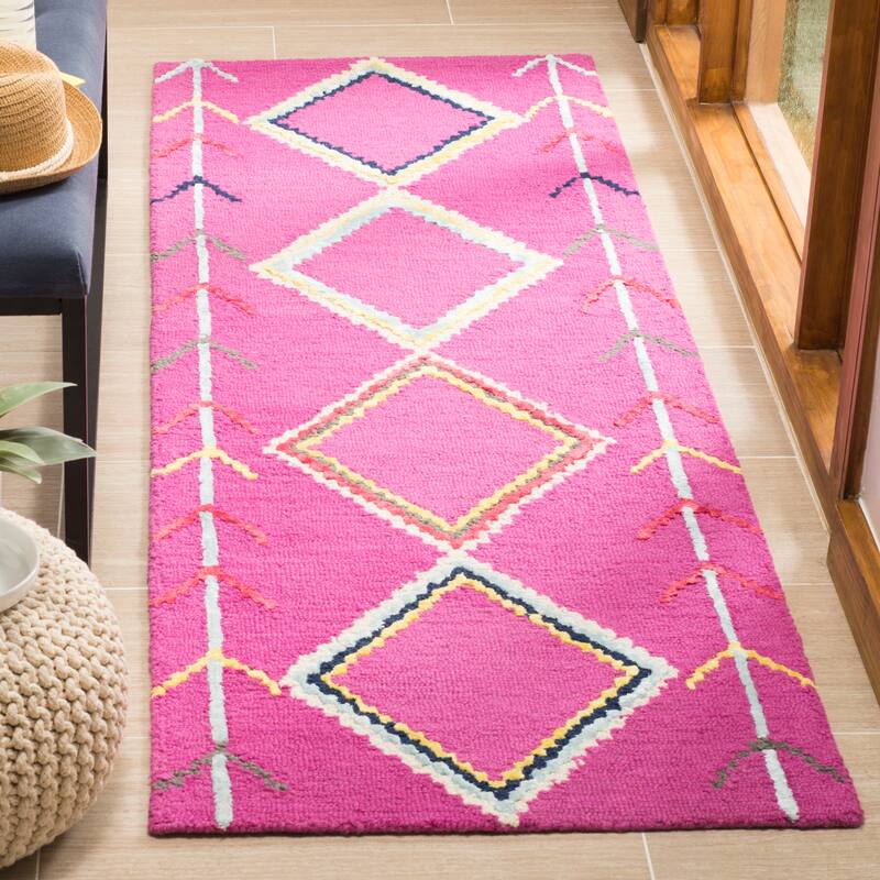 SAFAVIEH Handmade Bellagio Monah Boho Moroccan Wool Rug - 2'3" x 7' Runner - Fuchsia/Multi