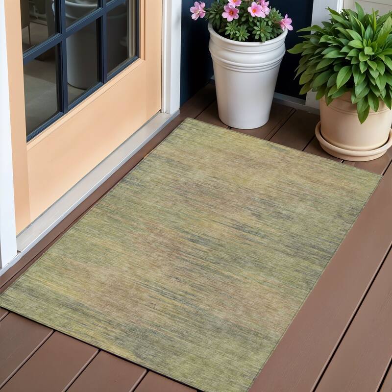 HomeRoots Abstract Transitional Rectangle Outdoor Rug - 3' x 5'