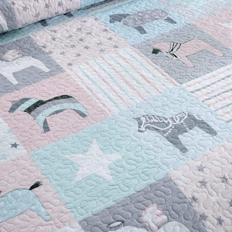 S&S Printed Ponies Reversible 100% Cotton Quilt Set