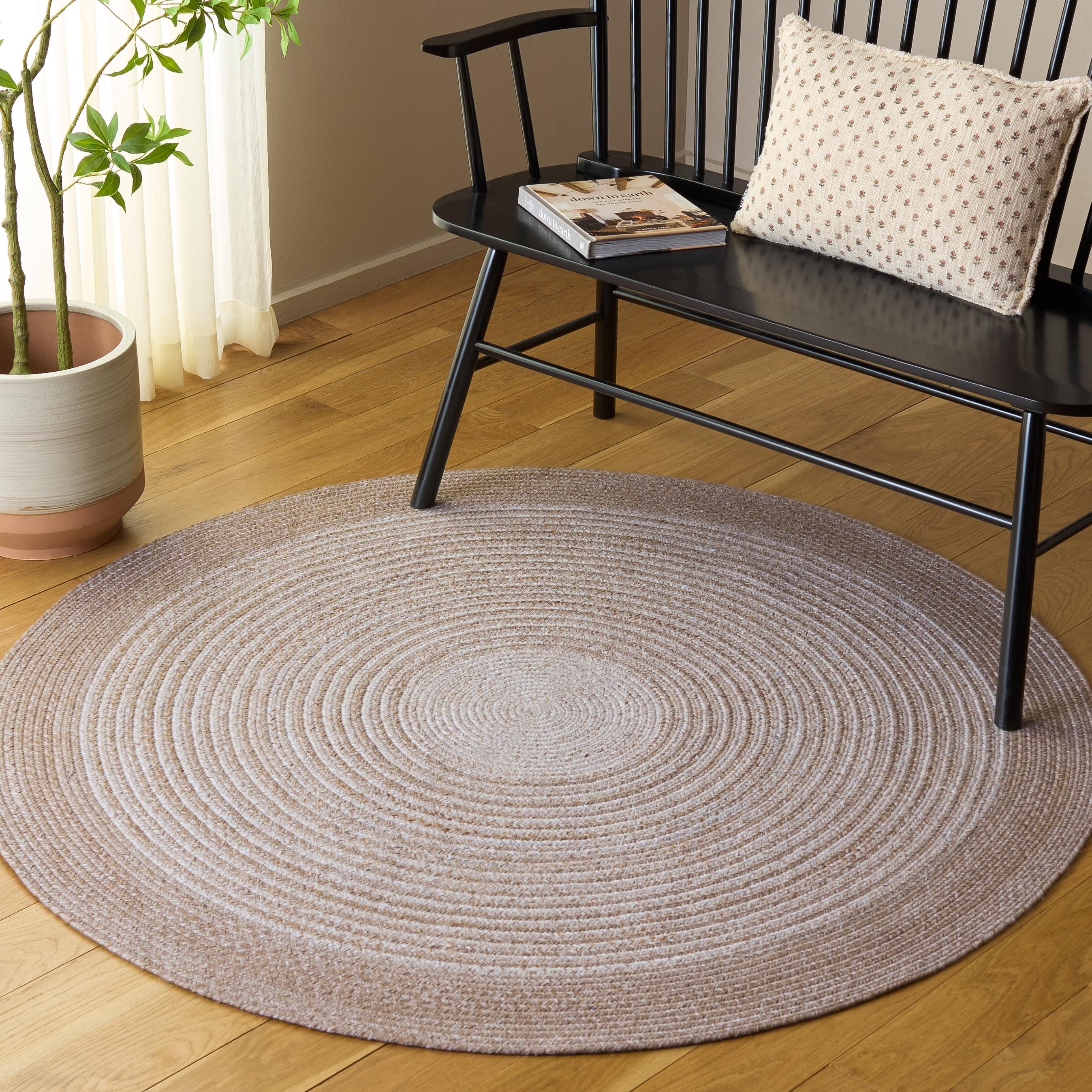 SAFAVIEH Hand-Woven Braided Ernie Nautical & Coastal Rug