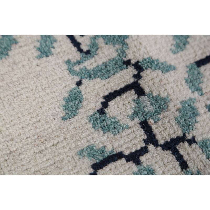 Hand Knotted Oriental 100% Wool Carpet Traditional Geometric Beige & Ivories Art Deco Area Rug - 7' 10'' X 7' 11''