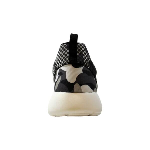 Shop Nike Roshe One Print Summit White Black Dark Grey Wolf Grey