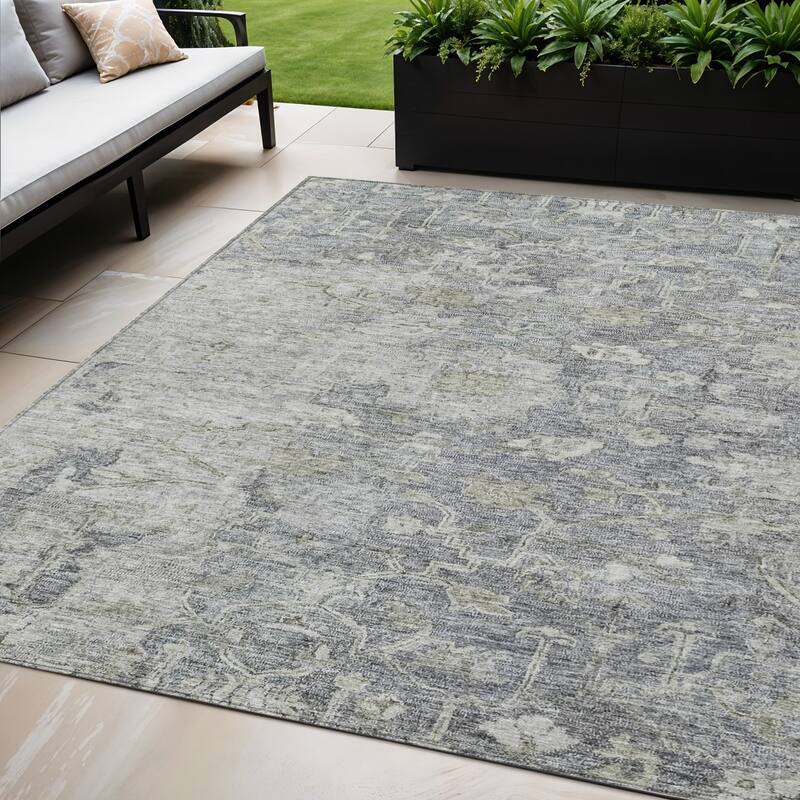 HomeRoots Oriental Traditional Rectangle Outdoor Rug - 5' X 8'