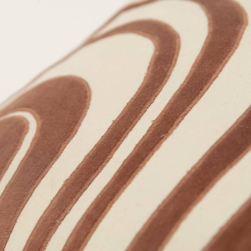 Rizzy Home Transitional Poly Filled Pillow - 14"x26"