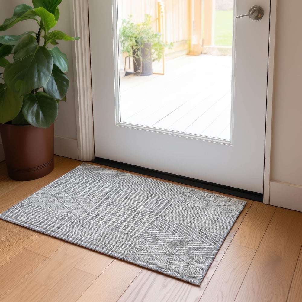 Machine Washable Indoor/ Outdoor Geo Patchwork Chantille Rug