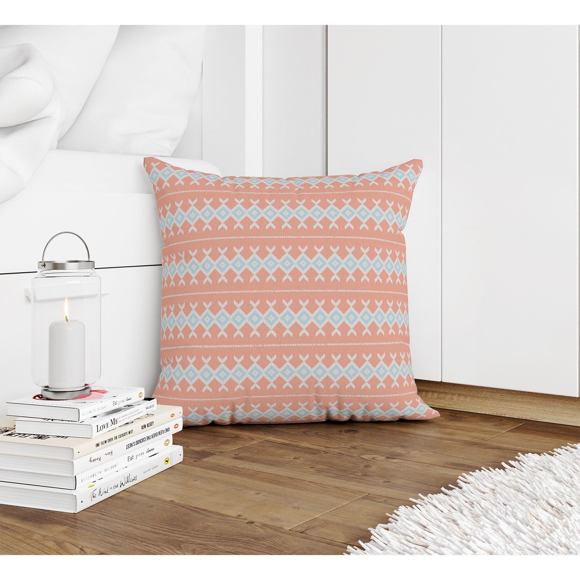 Coral accent outlet pillow