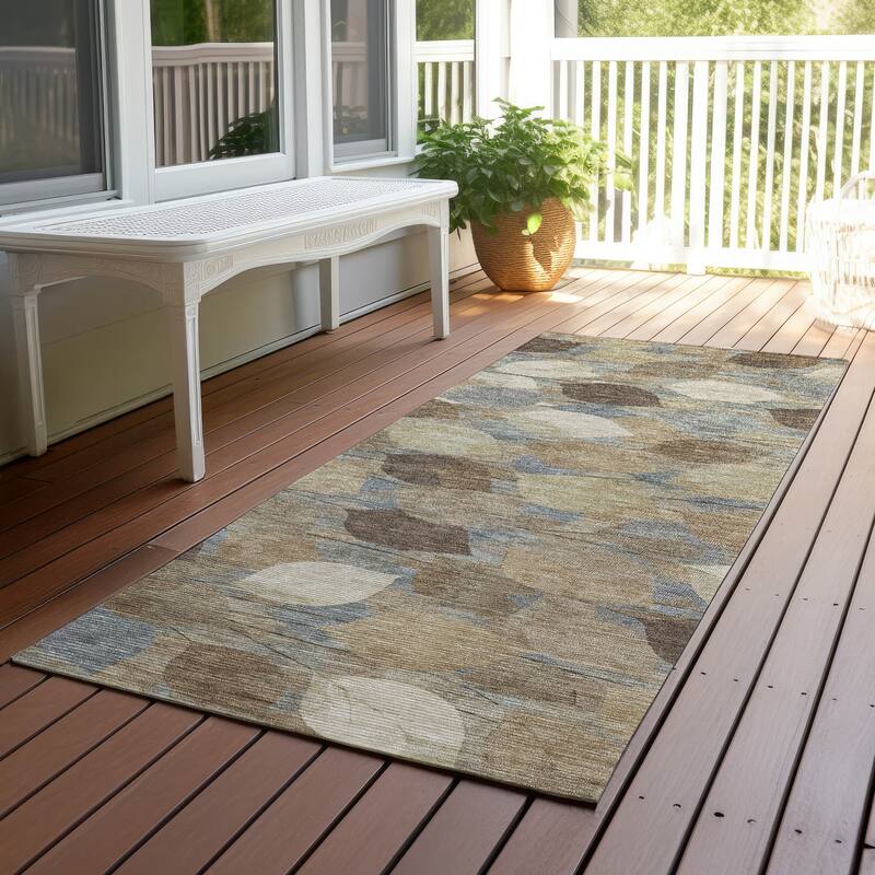 Machine Washable Indoor/ Outdoor Floral Mila Chantille Rug - Beige - 2'3" x 7'6"