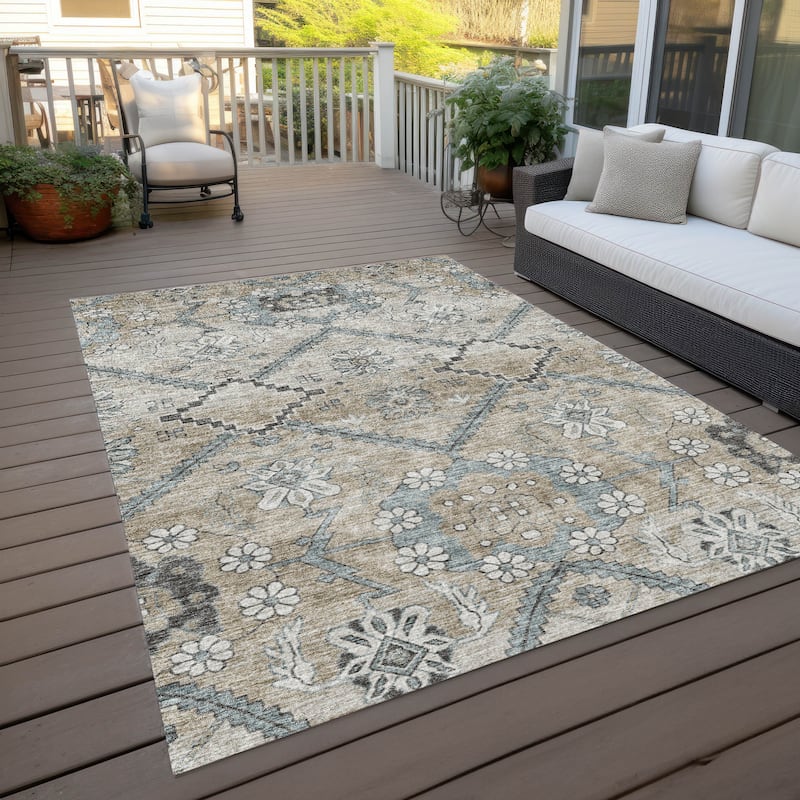 Machine Washable Indoor/ Outdoor Chantille Tribal Garden Rug