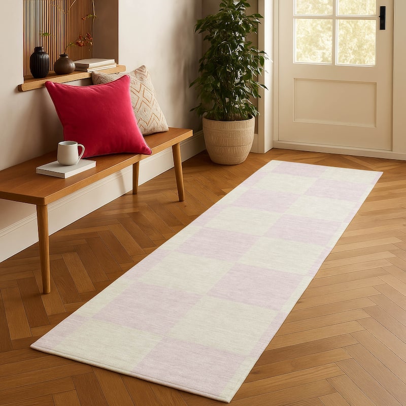 Machine Washable Indoor/ Outdoor Modern Checker Chantille Rug