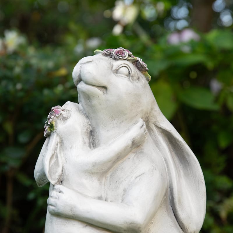 Glitzhome MGO Cute Sitting Bunny Hugging Mom and Baby Rabbit Garden Statue Indoor Outdoor Decoration
