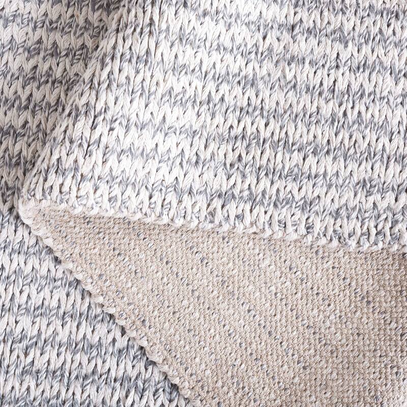 SAFAVIEH Handmade Renewal Reeli Wool Rug