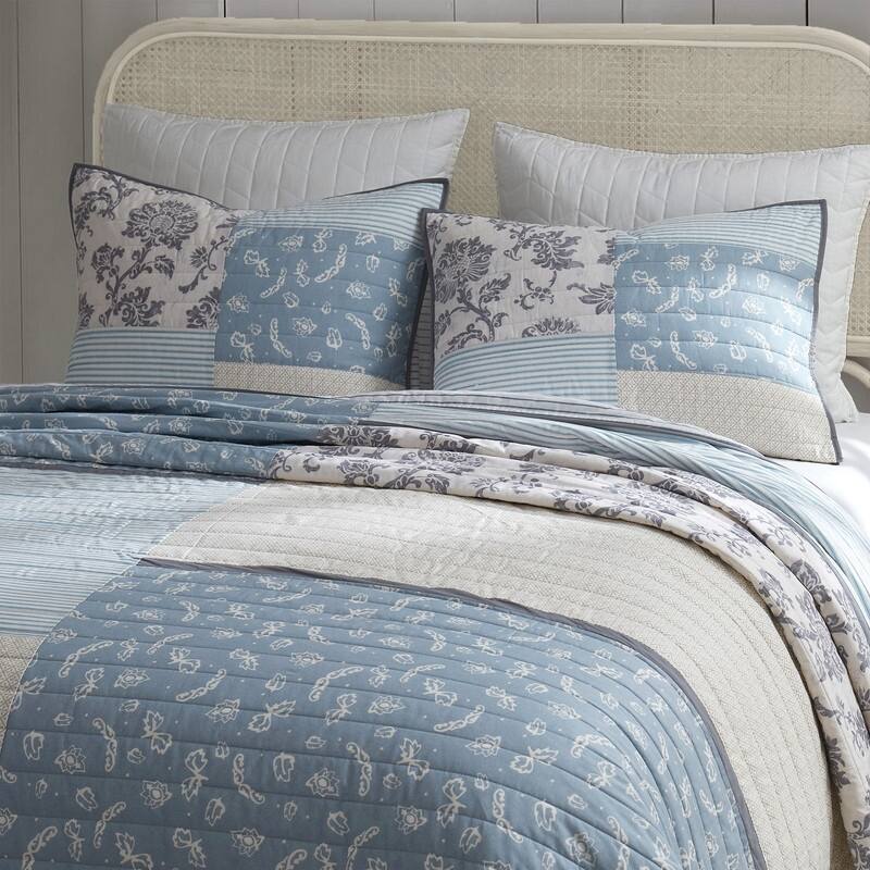 Wonderful Floral Quilt Set 3 Piece Cotton