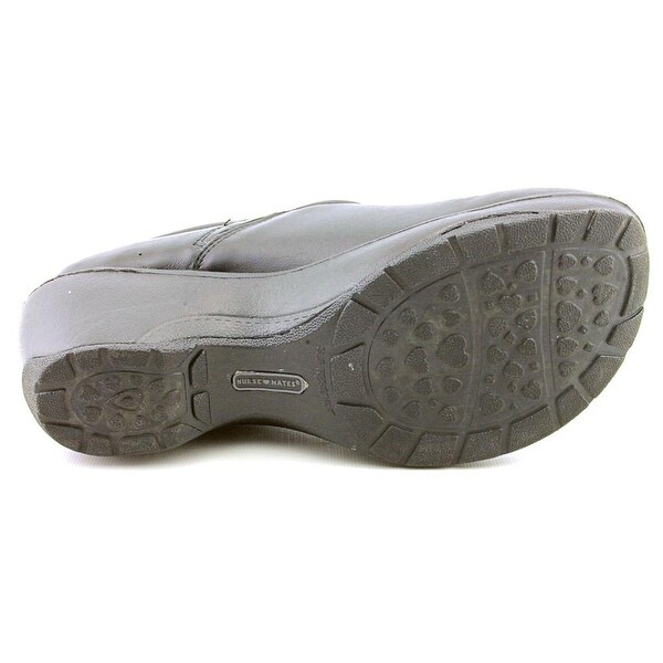 bryar nurse mates shoes