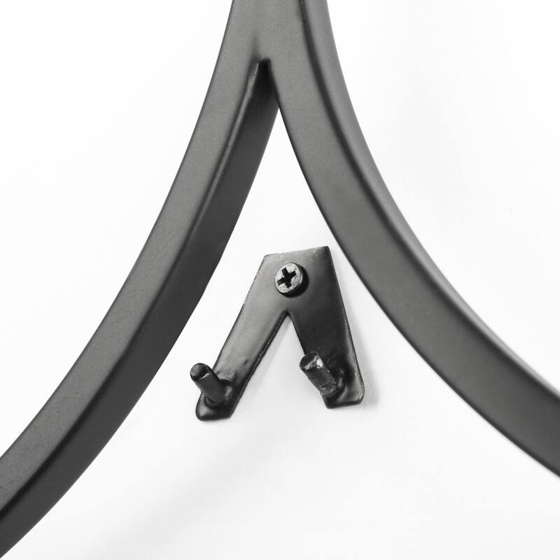 Lyra II - 14.0L x 14.0W x 5.8H