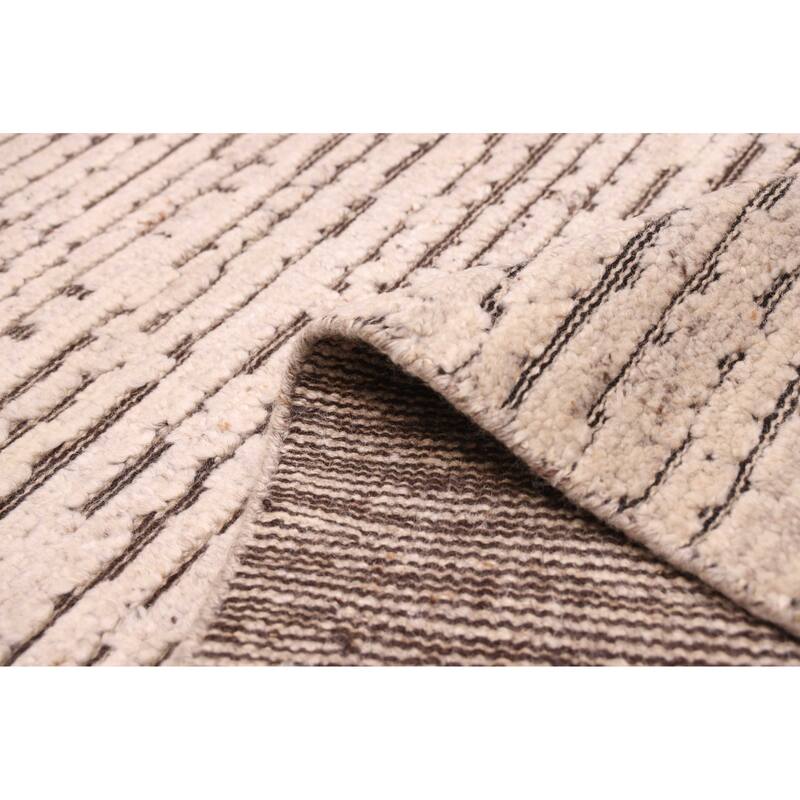 ECARPETGALLERY Hand-knotted Tangier Light Grey Wool Rug - 5'0 x 7'10