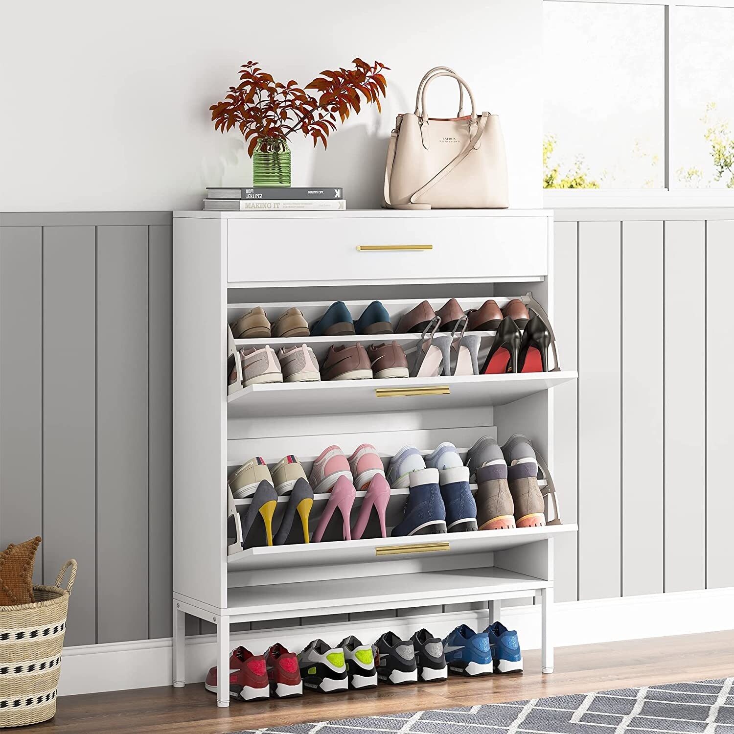 Shoe wall 2025 unit