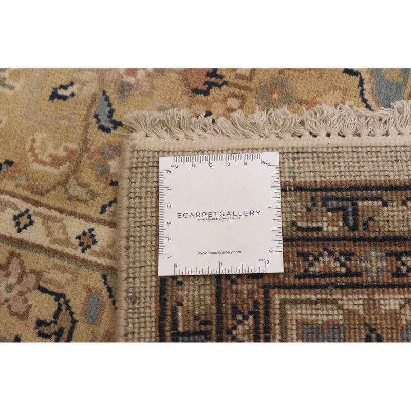 ECARPETGALLERY Hand-knotted Royal Sarough Cream Wool Rug - 5'5 x 7'10