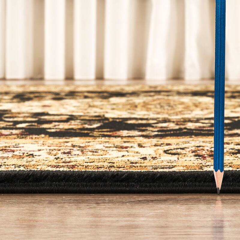 Classic Area Rug - 6' x 7'