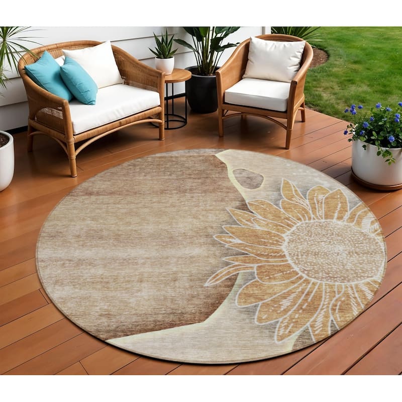 HomeRoots Floral Transitional Rectangle Outdoor Rug - 8' Round