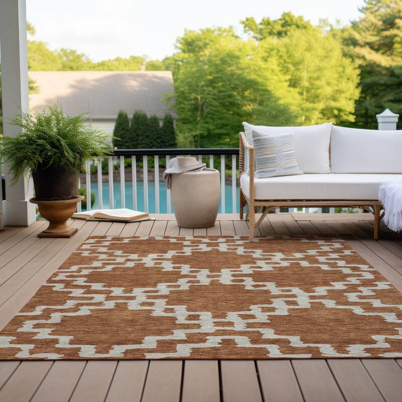 Machine Washable Indoor/ Outdoor Chantille Trellis Geo Rug