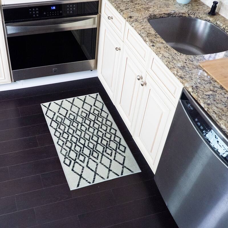 SussexHome Non-Skid Ultra-Thin Area Rugs for Laundry Room, Entryway, Bathroom and Kitchen - Washable Multipurpose Floor Mat