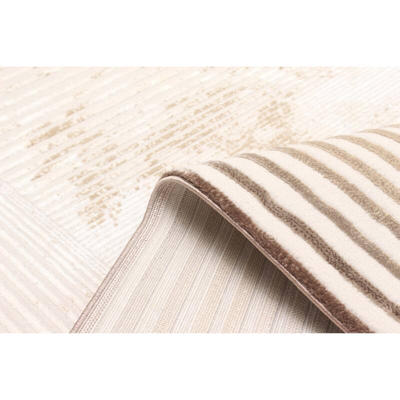 ECARPETGALLERY Machine Made Ramona Tan Area Rug